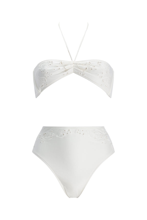 Anara Sora Bikini